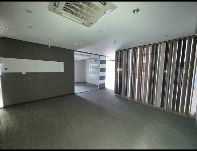 661M² OFFICE TO LET IN SANDTON CENTRAL